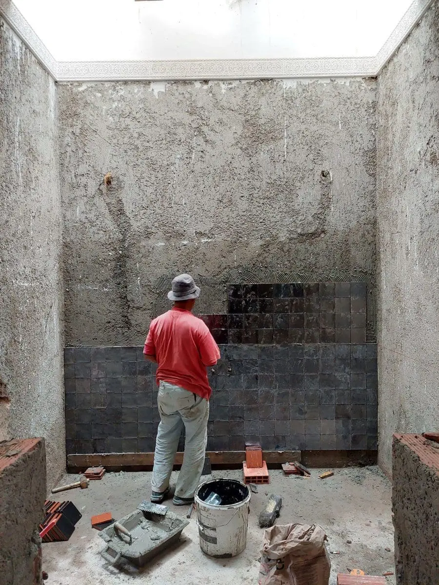 10-bathroom-tiling