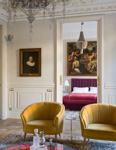 Recdi8 Living - Barcelona Interior Designers - Historic Apartment Renovation - Guest Bedroom