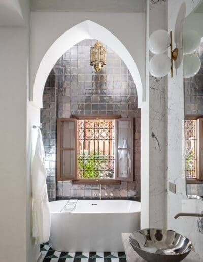 Recdi8 Living Interior Design - Marrakech Riad Restoration - Bathroom from Suite Mmuddu
